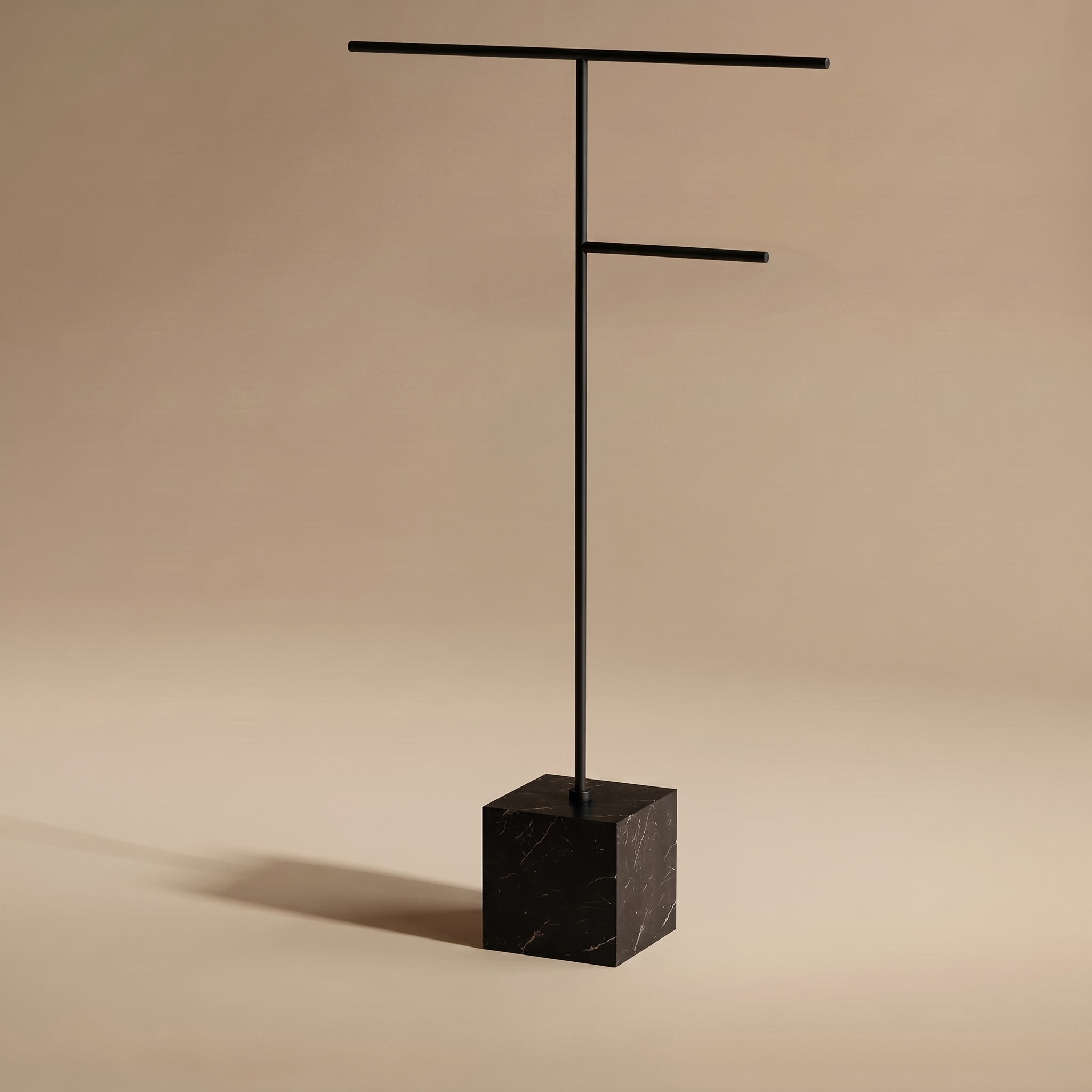 Roan towel holder