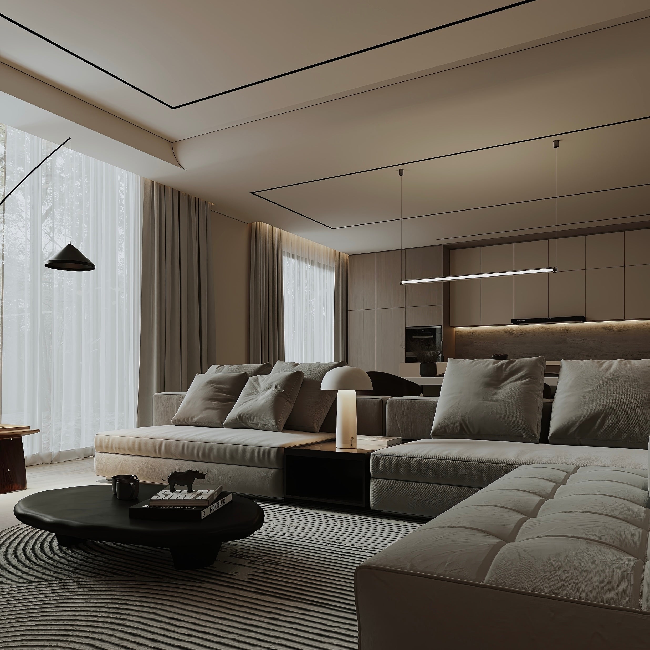 آدورا ايفوري