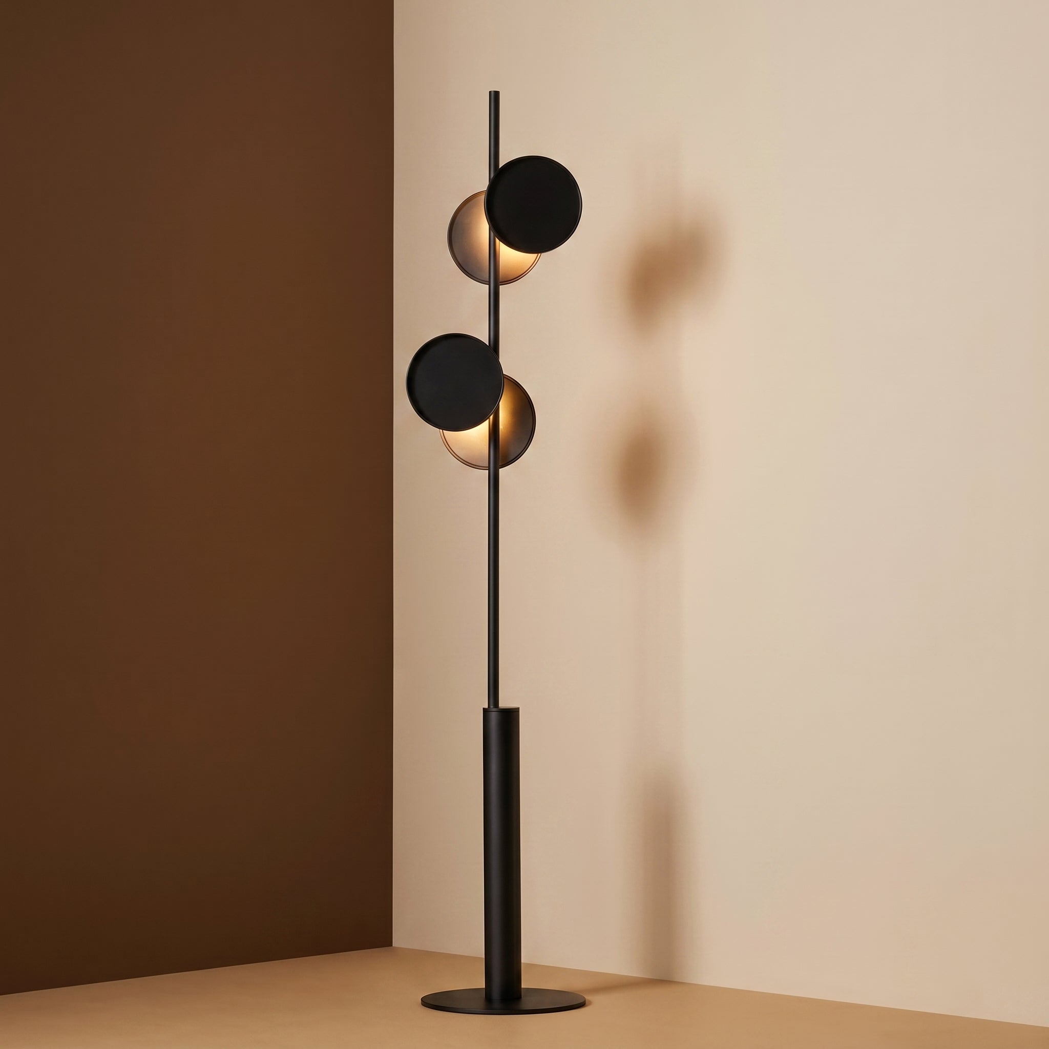 Shadows Floor Lamp